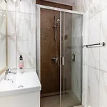 Appartamento Thomas's Cozy With Breakfast