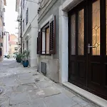 Thomas's Cozy With Breakfast Appartamento *