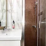 Appartamento Thomas's Cozy With Breakfast Pirano