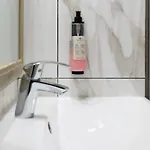 Thomas's Cozy With Breakfast Appartamento