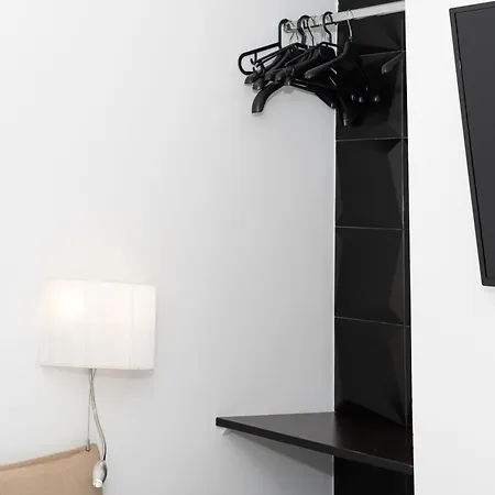 Thomas's Cozy With Breakfast Appartamento *