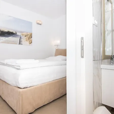 Thomas's Cozy With Breakfast * بيران