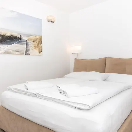 Thomas's Cozy With Breakfast شقة