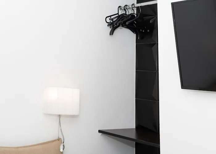 Thomas's Cozy With Breakfast Апартаменты *